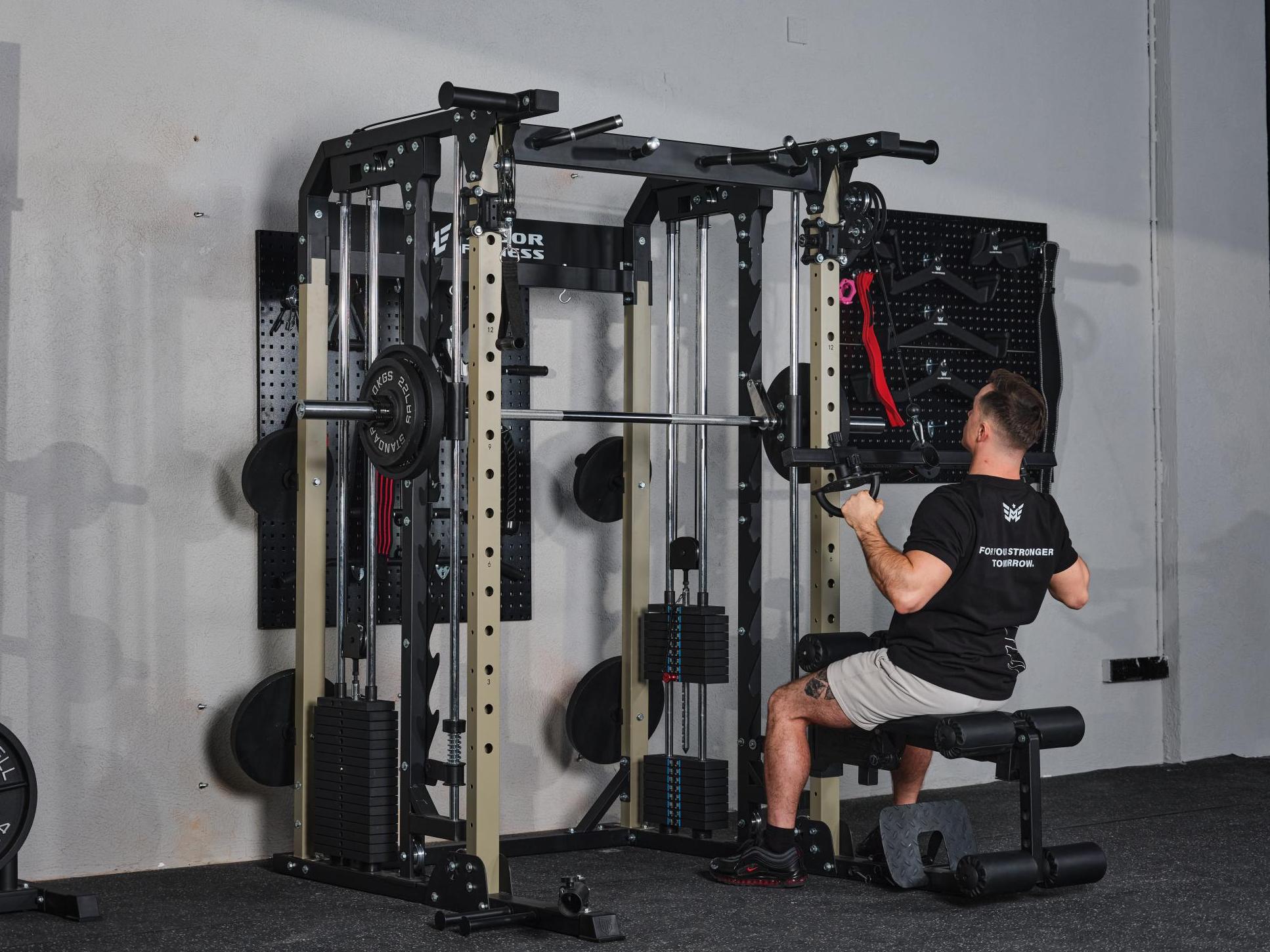 A man doing lat pulldown with Major Fitness B52